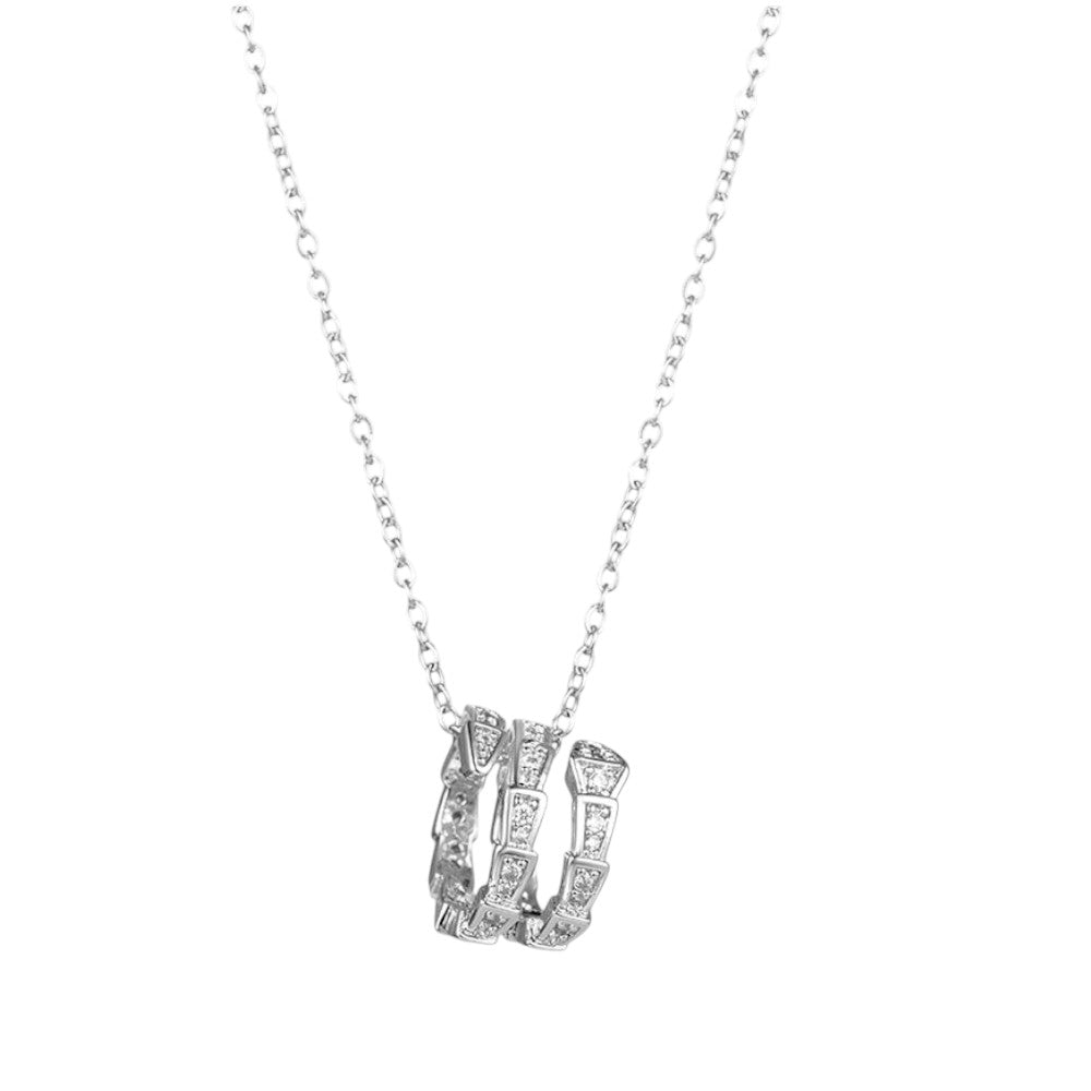 Collier Damia - La Transformation